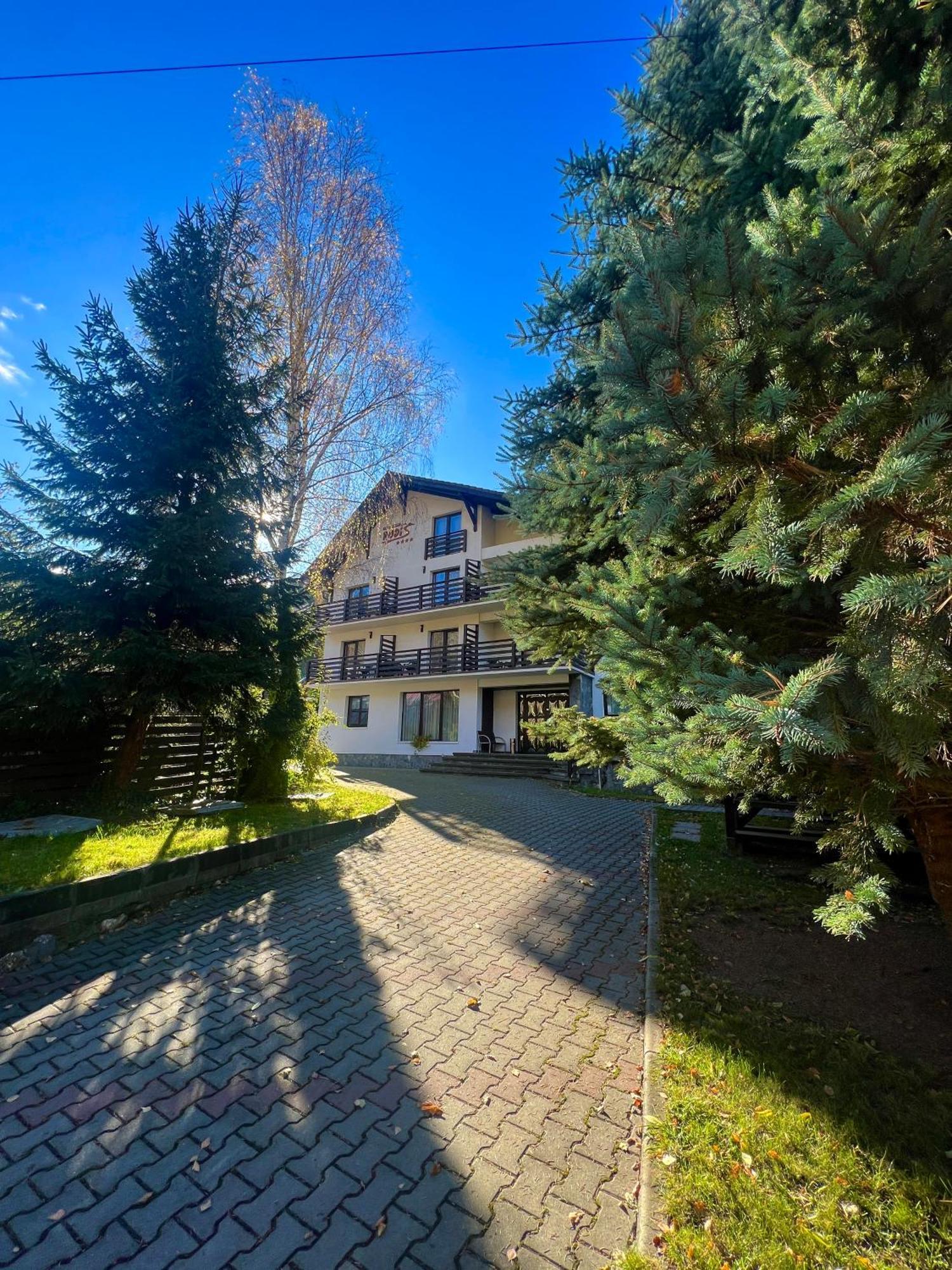 Pensiunea Rodis Moeciu De Sus Exterior foto